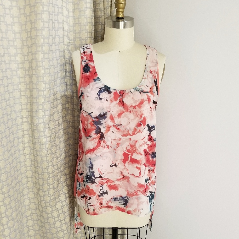 Guess sleeveless tunic top